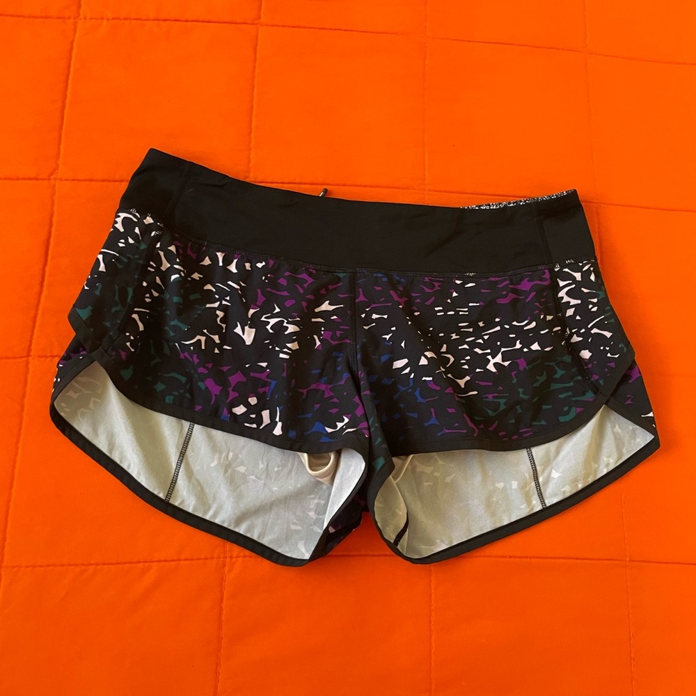 Lululemon Shorts Womens 10 Gym Athletic Activewear Running Sportswear
